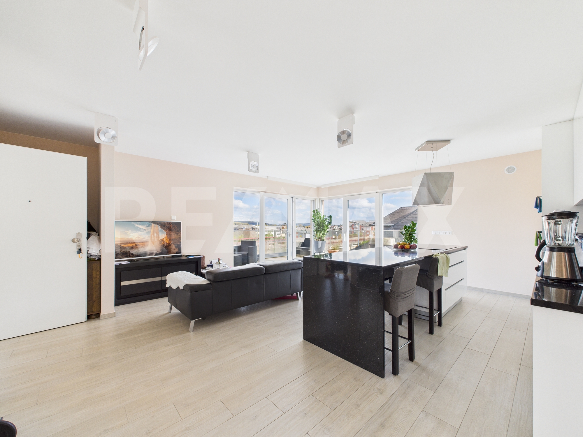 Vue dégagée depuis la terrasse