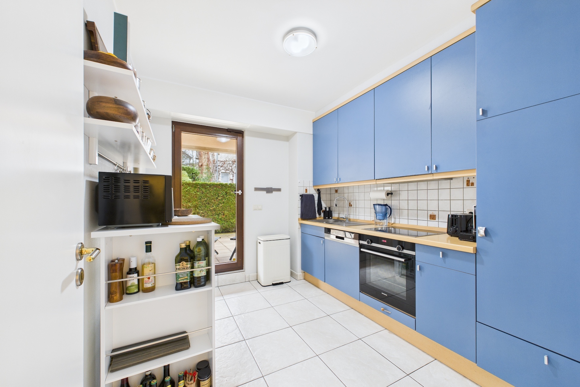 Cuisine avec accès extérieur